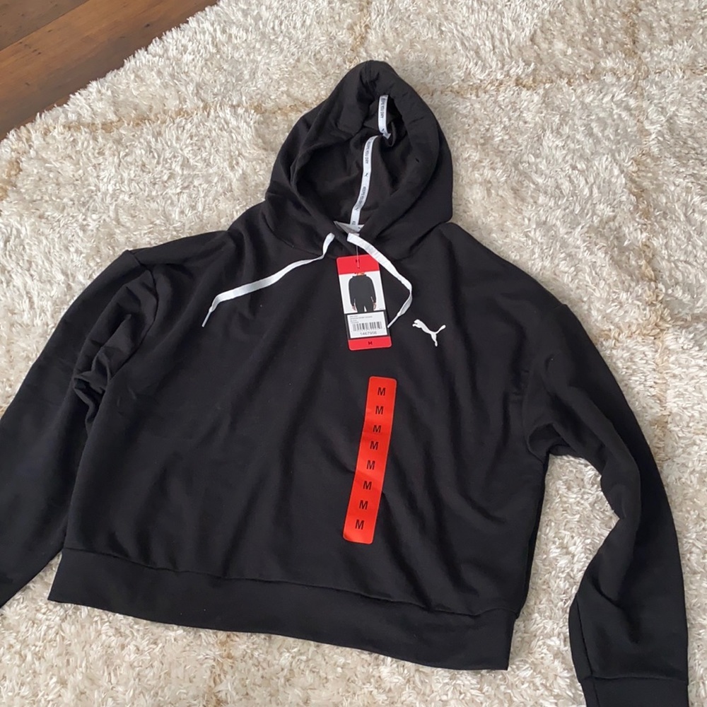 Black High Waisted Medium Puma lightweight sweater